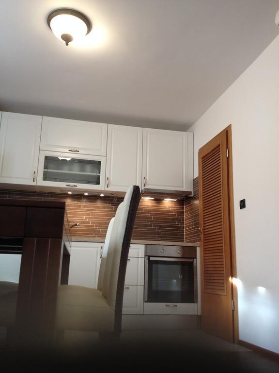 Apartments Kokolo シベニク エクステリア 写真