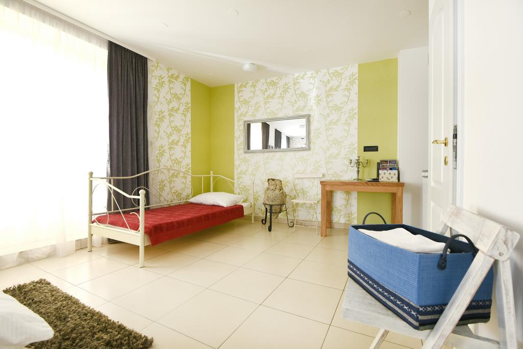 Apartments Kokolo シベニク エクステリア 写真