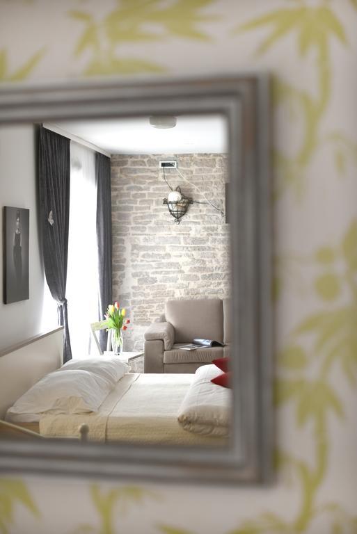 Apartments Kokolo シベニク 部屋 写真